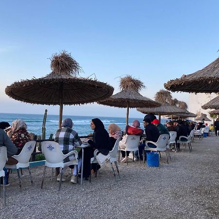 Riad Mama Aicha Asilah Luaran gambar