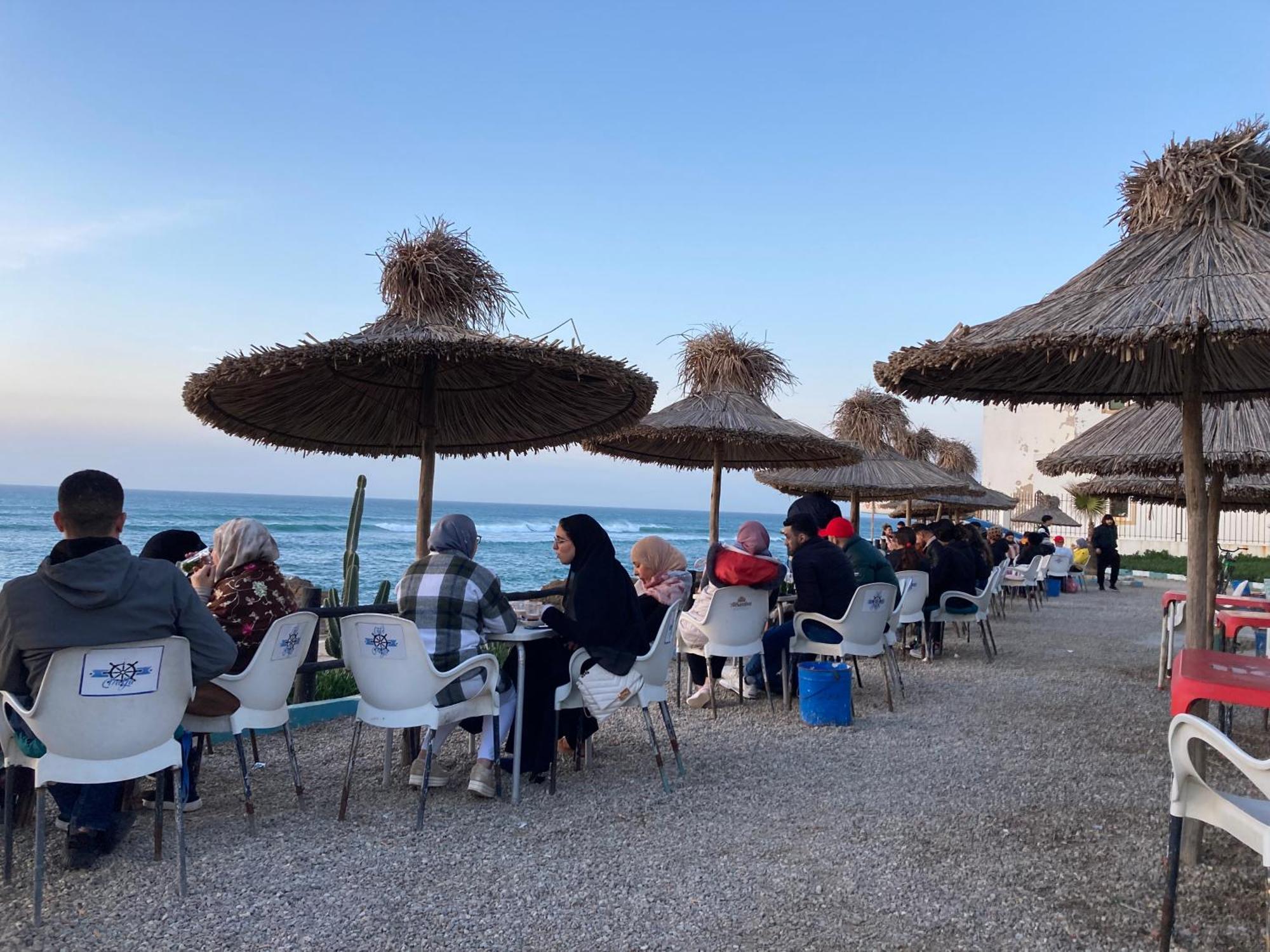 Riad Mama Aicha Asilah Luaran gambar
